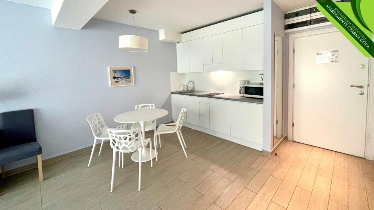 Sw Apartamenty Czarna Gora Сенна Экстерьер фото