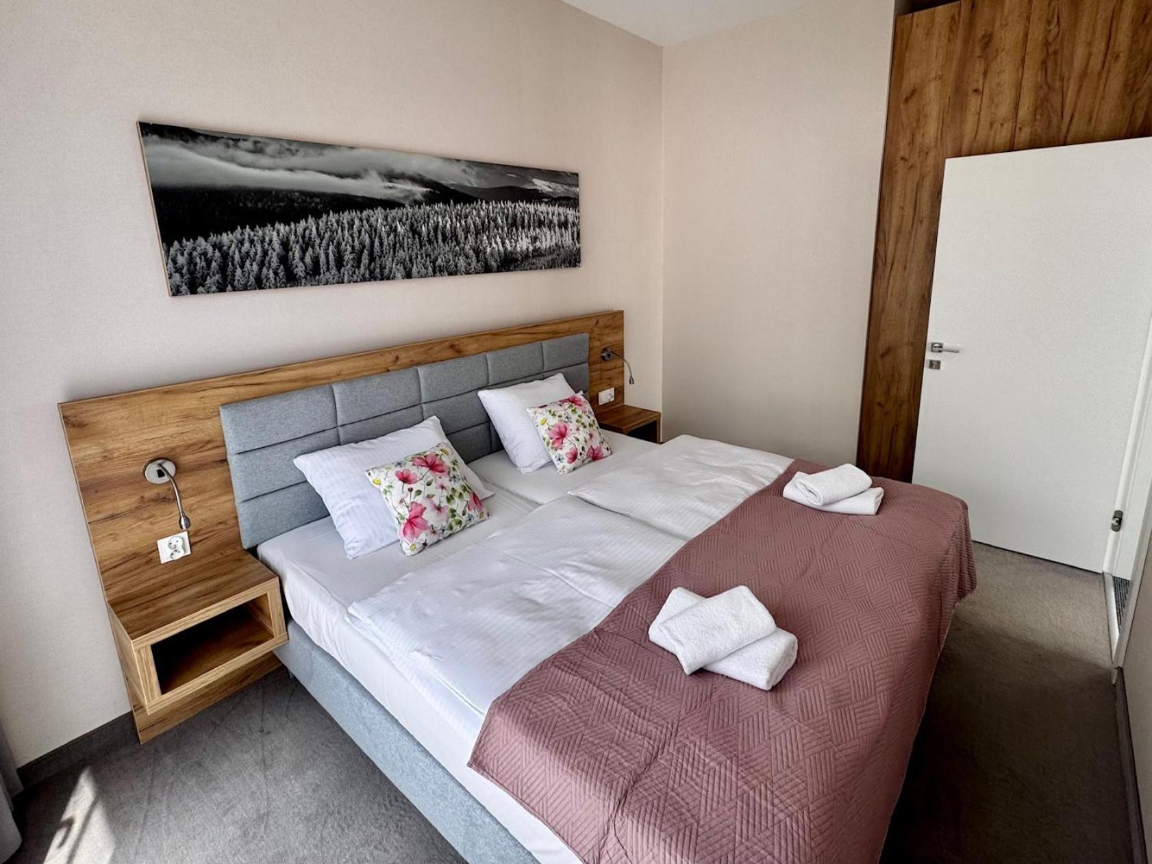 Sw Apartamenty Czarna Gora Сенна Экстерьер фото